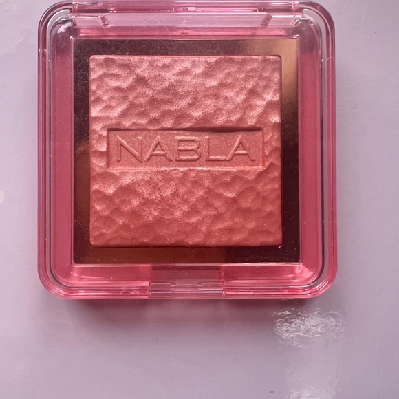 COPY - NABLA Skin Glazing .. truth - Picture 2 of 5